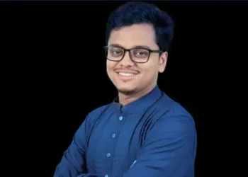 শিক্ষার্থীদের থেকে বিচ্ছিন্ন বলেই ছাত্রদল ছাত্র সংসদ নির্বাচন দিতে ভয় পাচ্ছে: ফরহাদ
