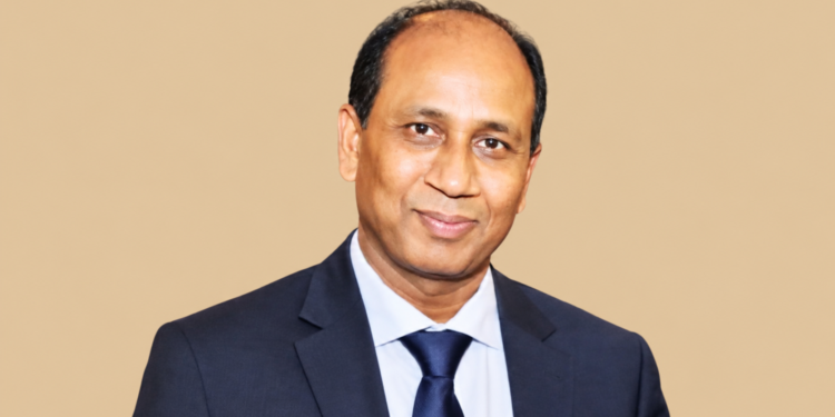 সাবেক এসবি প্রধান মনিরুল ও পরিবারের ৮৩টি ব্যাংক হিসাব অবরুদ্ধ