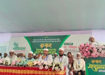 হাসিনার পথেই হাঁটছে সরকার, পরিণতিও একই হতে পারে: জামায়াত আমির