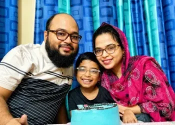 টুপটুপ রিসোর্টে ভয়াবহ অগ্নিকাণ্ড: স্ত্রী-সন্তানসহ ছয় স্বজন হারিয়ে নির্বাক নূর আলম