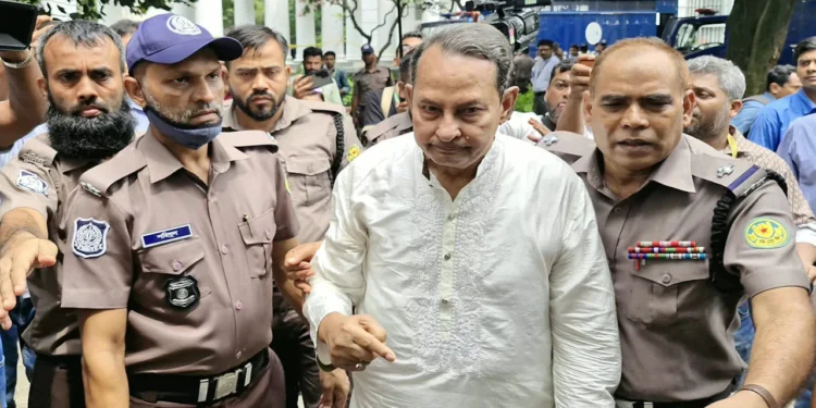গণহত্যার মামলায় দণ্ডিত হাসানুল হক ইনুকে কারাগারে প্রথম শ্রেণির ডিভিশন দেওয়ার নির্দেশ
