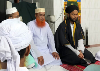 মসজিদে বিয়ে করেন শহীদ ওসমান হাদি, পরেছিলেন বাবার পাগড়ি ও আবা