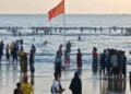 কক্সবাজারে সমুদ্রে ডুবে তিন পর্যটকের মৃত্যু, নিখোঁজ আরও দুজন